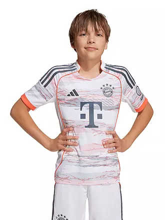 ADIDAS | Pantalón corto de fútbol para niños FC Bayern München 25/26 Auswärts | 